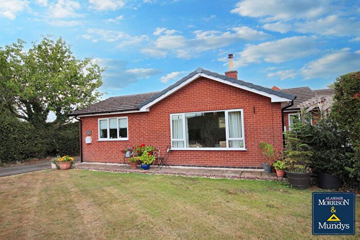 4 Bedroom Detached Bungalow For Sale In Staythorpe Road, Averham, NG23