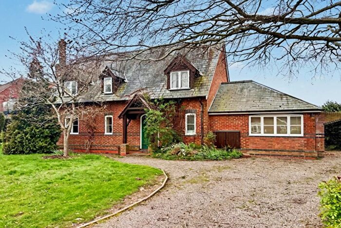 4 Bedroom Property For Sale In Lugg View Close, Hereford, HR1