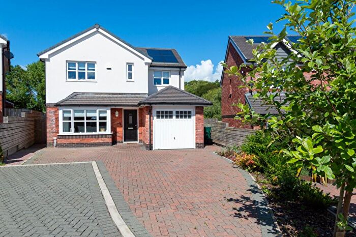 4 Bedroom Detached House For Sale In Llys Wynne, Llandudno Junction, Conwy, LL31
