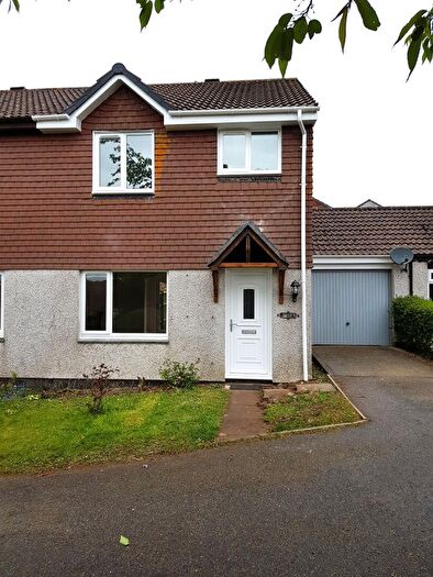 3 Bedroom Semi-Detached House To Rent In Leap Park, Threemilestone, Truro, TR3