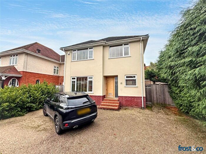 3 Bedroom Detached House For Sale In Woodside Road, Lower Parkstone, Poole, Dorset, BH14