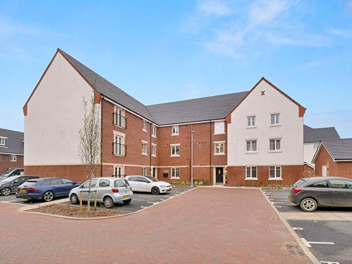 2 Bedroom Flat To Rent In **** Virtual Tour Available****Cornwell Avenue, Crawley, RH10