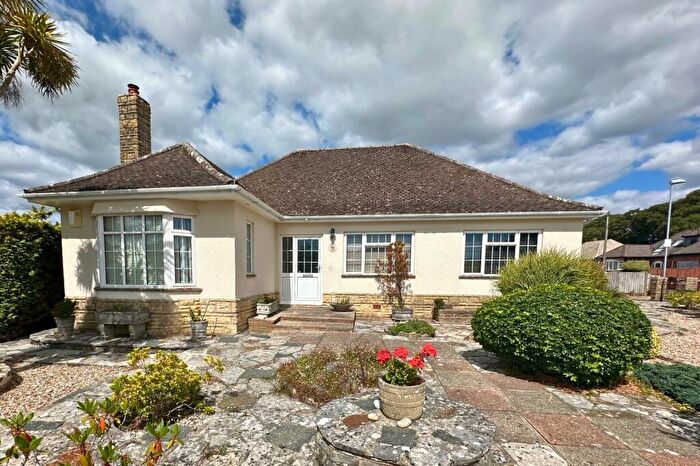 3 Bedroom Bungalow For Sale In Forest Way, Highcliffe, Dorset., BH23