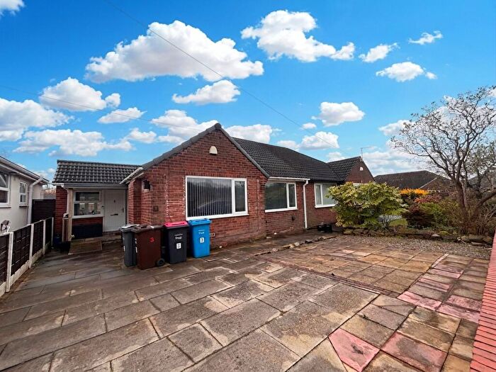 2 Bedroom Bungalow For Sale In Parsonage Drive, Worsley, M28