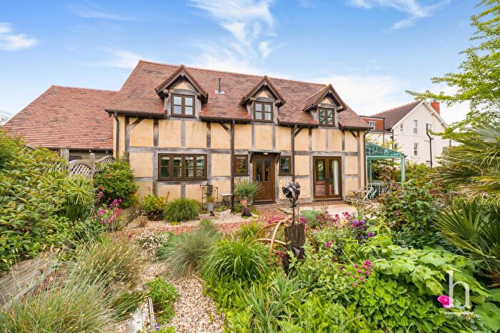 3 Bedroom Detached House For Sale In Ethelbert Lane, Hoylake, CH47