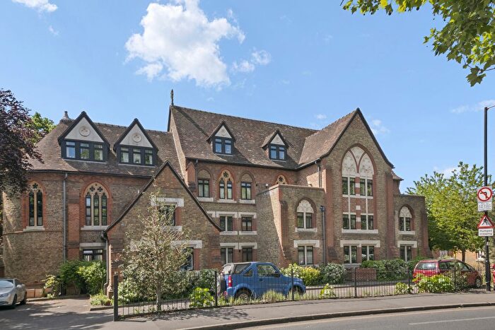 1 Bedroom Flat To Rent In Lower Boston Road, Hanwell, W7