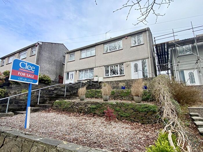 3 Bedroom Semi Detached House For Sale In Brynteg, Clydach, Swansea, City And County Of Swansea., SA6