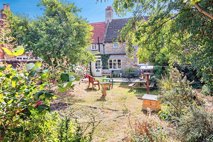 3 Bedroom Cottage For Sale In Chancery Lane, Thrapston, Kettering, NN14