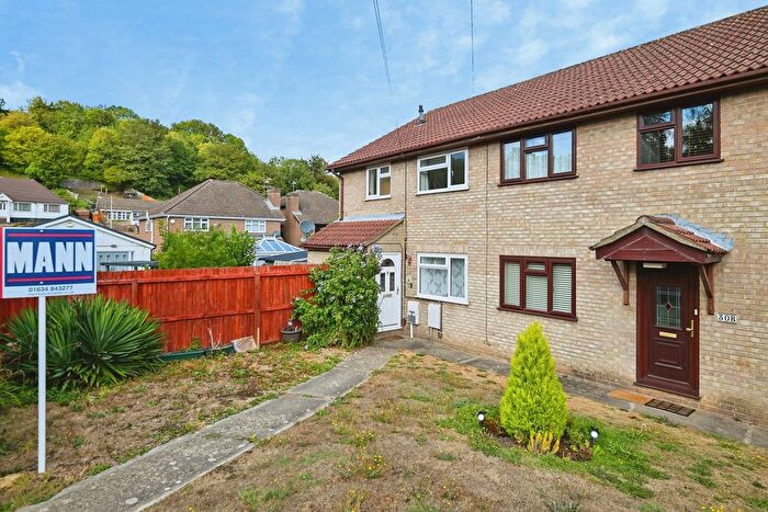 3 Bedroom Semi Detached House For Sale In Brendon Avenue, Kent, ME5