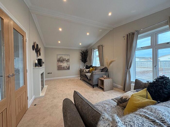 2 Bedroom Park Home For Sale In , Twigworth, GL2