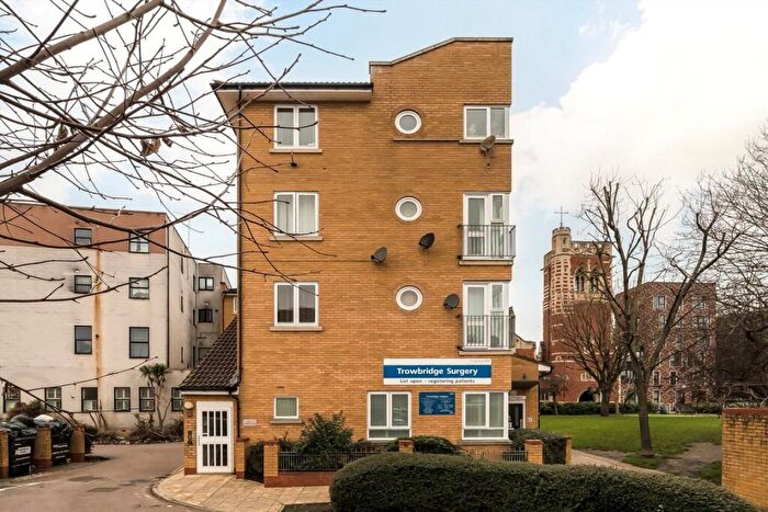 1 Bedroom Flat To Rent In Merriam Avenue, Hackney, E9