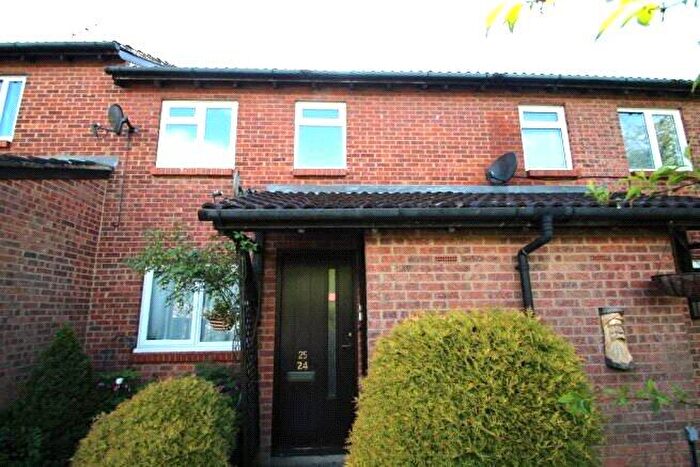 1 Bedroom Apartment To Rent In Hogarth Close, Black Dam, Basingstoke, RG21