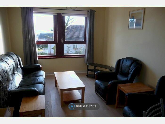 2 Bedroom Flat To Rent In Arbroath Road, Dundee, DD4