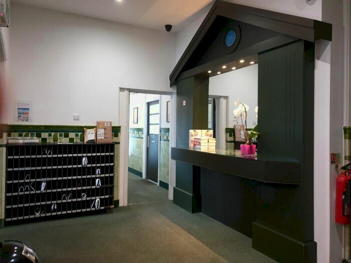 Studio To Rent In Fulham Palace Road, Fulham, London W6