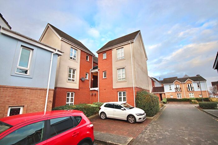 2 Bedroom Flat For Sale In Pitcairn Avenue, Lincoln, LN2