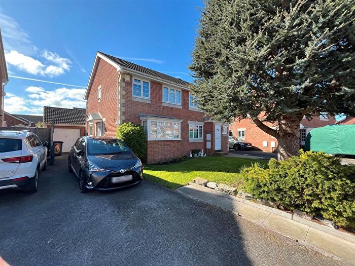 3 Bedroom Semi Detached House To Rent In Fenners, Weston-Super-Mare, BS22