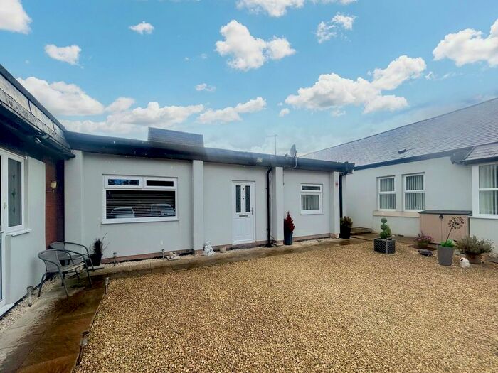 2 Bedroom Bungalow To Rent In Albion Way, Blyth, NE24