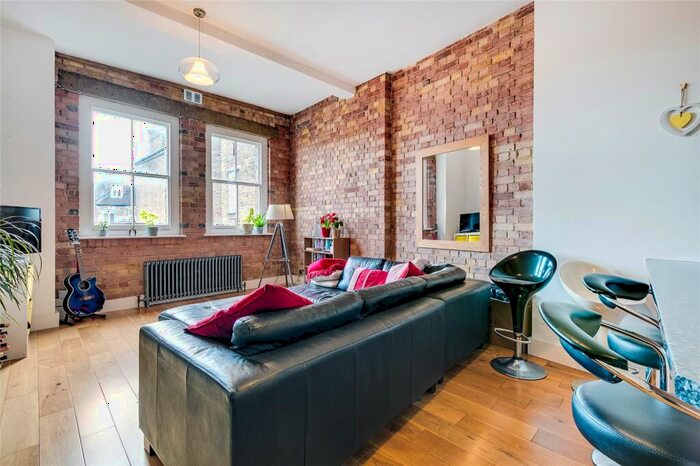 2 Bedroom Flat To Rent In Petherton Road, Islington, N5
