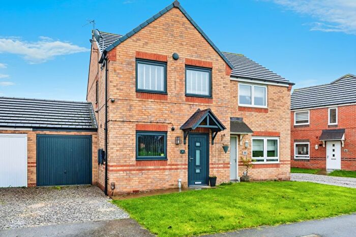 3 Bedroom Semi Detached House For Sale In Remington Road, Sheffield, S5