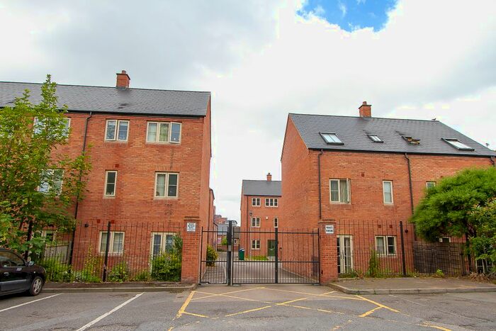 5 Bedroom Terraced House To Rent In Kilby Mews, Coventry, CV1