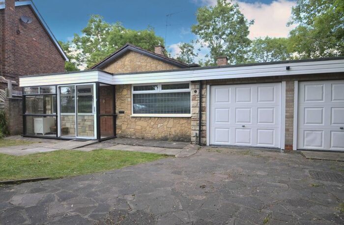 4 Bedroom Detached Bungalow To Rent In Poole Close, Ruislip, HA4