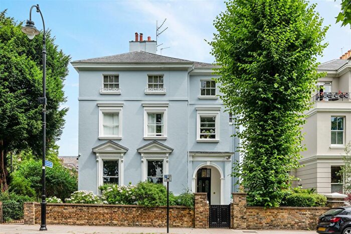 4 Bedroom Flat To Rent In Regents Park Road, Primrose Hill, NW1
