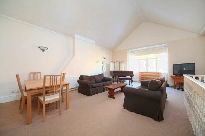 1 Bedroom Flat To Rent In St. Leonards Road Windsor, SL4