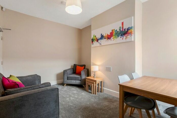 3 Bedroom Terraced House To Rent In Irlam Avenue, Eccles, Salford, M30