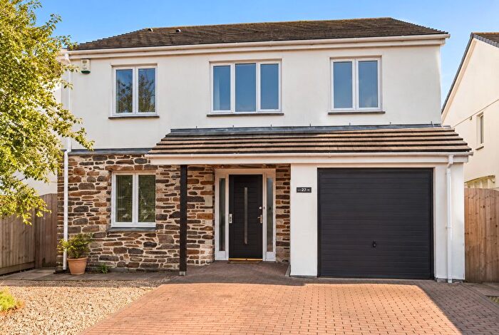 4 Bedroom Detached House For Sale In Trewin Place, Threemilestone, TR3