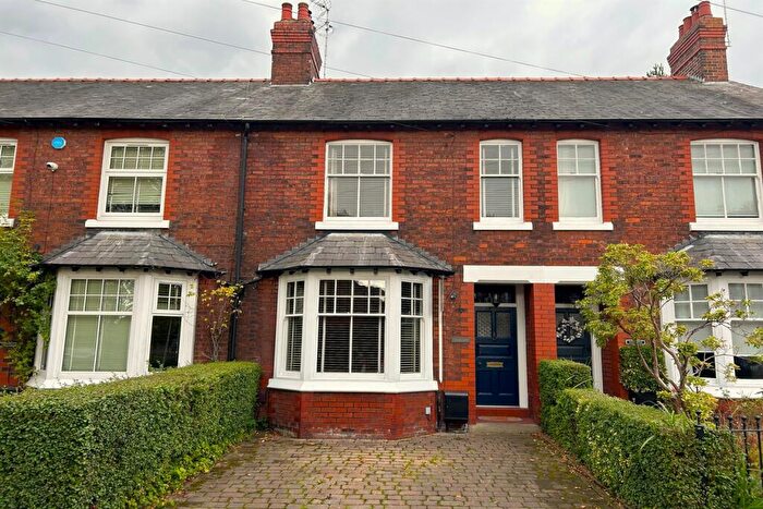 2 Bedroom Terraced House For Sale In Heyes Lane, Alderley Edge, SK9