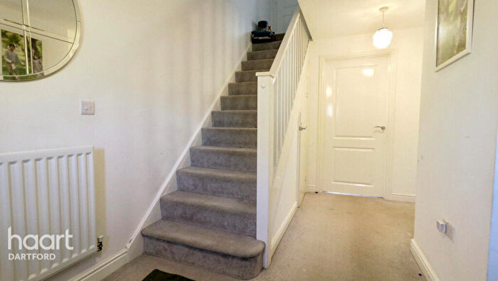 2 Bedroom Semi-Detached House To Rent In Christabel Close, Swanscombe, DA10