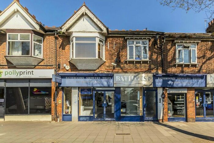 2 Bedroom Flat To Rent In Northfield Avenue, London, W5