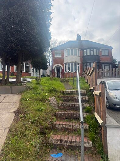 3 Bedroom Semi-Detached House For Sale In The Rise, Great Barr, Birmingham, West Midlands, B42