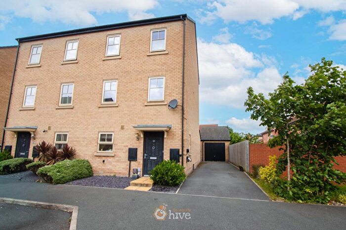 4 Bedroom Detached House For Sale In Pegasus Way, Balby, Doncaster, DN4