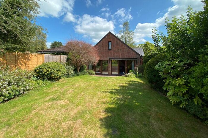 3 Bedroom Detached House For Sale In High Street, Pewsey, SN9