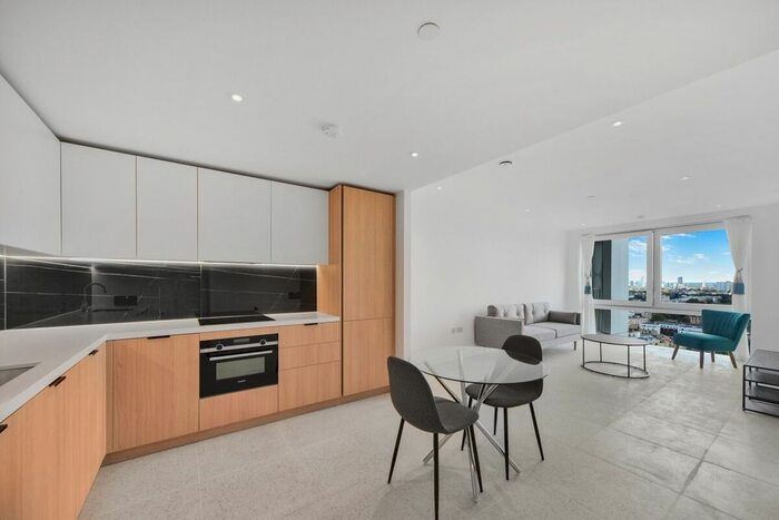 1 Bedroom Flat To Rent In Cendal Crescent, London, E1