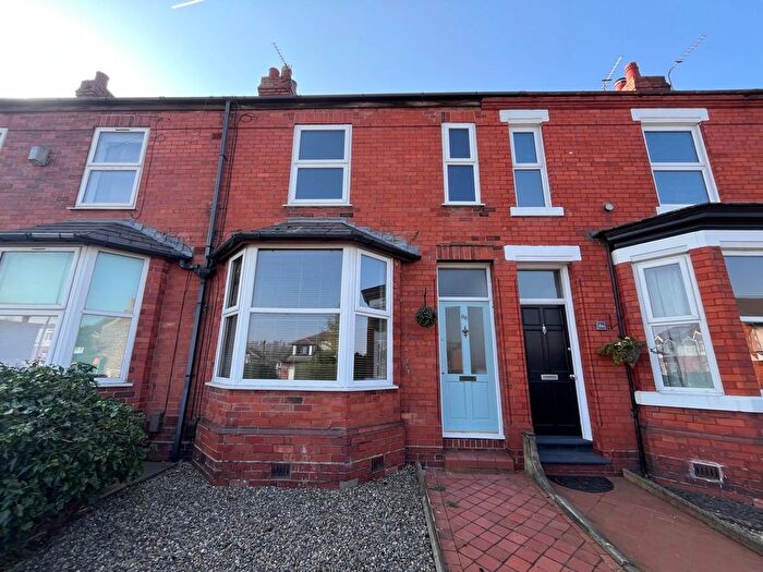 3 Bedroom Terraced House To Rent In Knutsford Road, Warrington, WA4