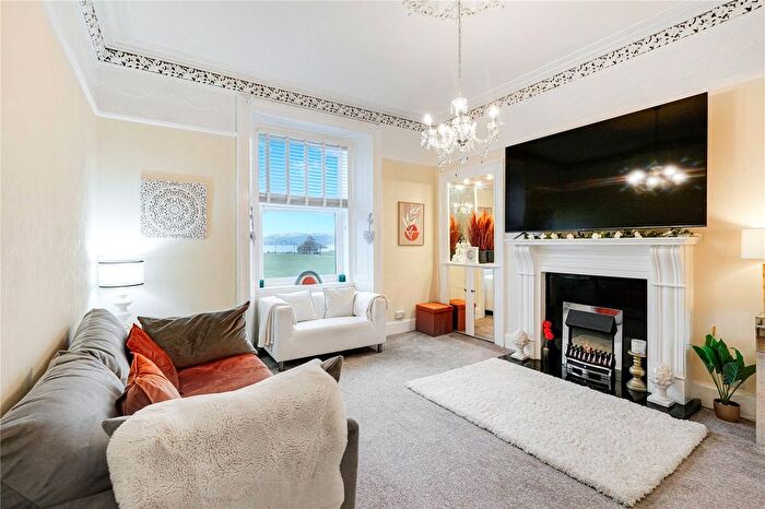1 Bedroom Flat For Sale In Eldon Street, Greenock, Inverclyde, PA16