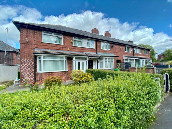 3 Bedroom Town House To Rent In Belthorne Avenue, Blackley, Manchester, M9