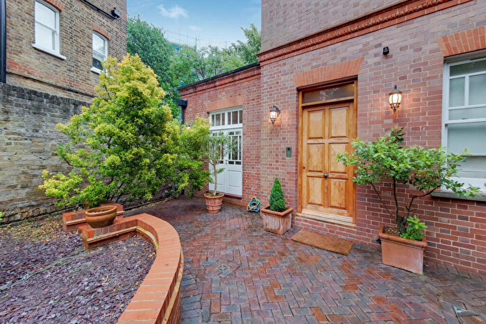 4 Bedroom Semi-Detached House To Rent In Ellerdale Road, London, NW3