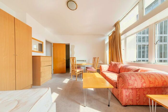 Studio To Rent In Metro Central Heights, Newington Causeway, London, SE1