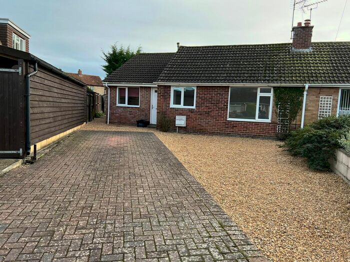 3 Bedroom Property To Rent In Kings Gardens, Trowbridge BA14