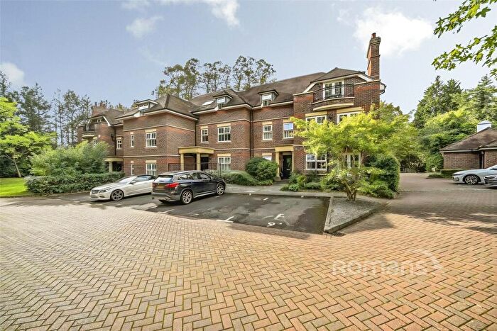 2 Bedroom Flat To Rent In Ladywood Grange, Lady Margaret Road, Ascot, SL5