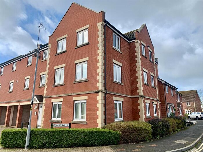 2 Bedroom Flat To Rent In Combe Walk, SN10