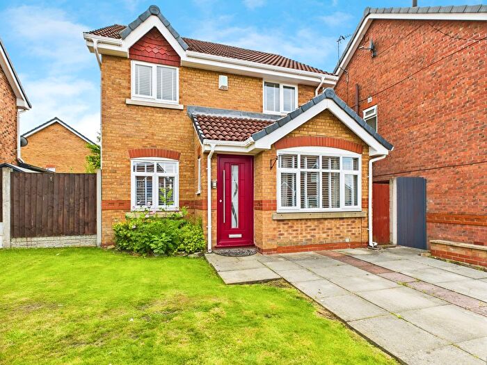 4 Bedroom Detached House For Sale In Wendover Close, Haydock, WA11