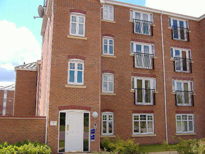 1 Bedroom Flat To Rent In Bonneville Close, Tipton, DY4