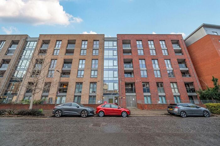 2 Bedroom Flat For Sale In Silwood Street, Chamberlain Court Silwood Street, SE16