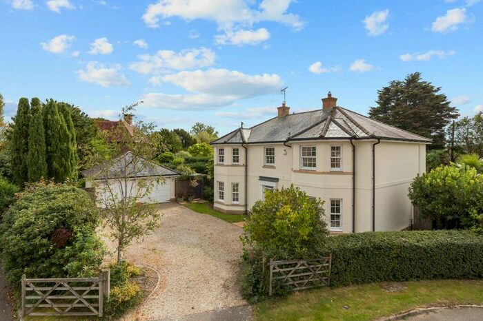 5 Bedroom Detached House For Sale In The Green, Dial Post, RH13