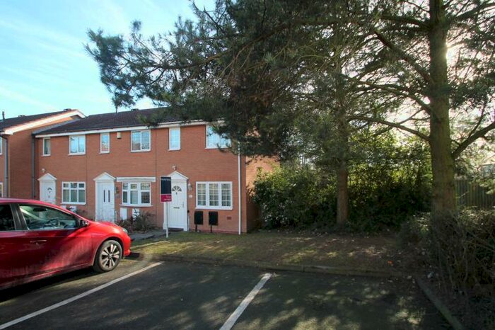 2 Bedroom End Of Terrace House To Rent In Foxdale Drive, Brierley Hill, West Midlands, DY5