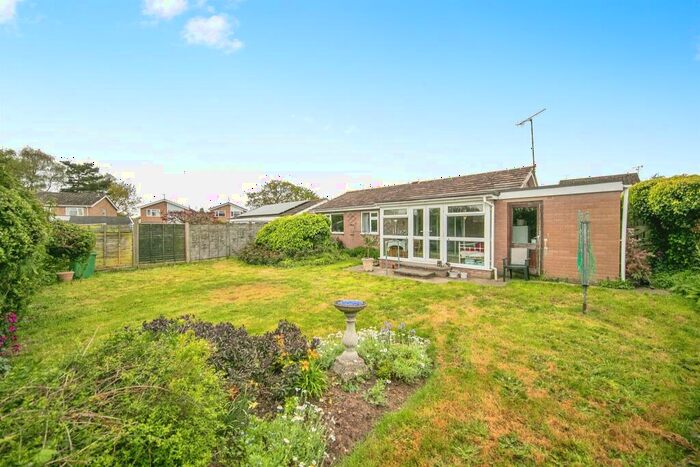 3 Bedroom Detached Bungalow For Sale In Riverview, Melton, Woodbridge, IP12